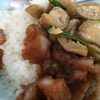 หมูทอด กับผัดเห็ดสองอย่าง 30฿