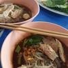 เส้นเล็ก และ เส้นหมี่น้ำ..^^@ก๋วยเตี๋ยวเรือ หมูน้ำตก 20 บาท (สูตรปทุม)