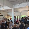 ลูกค้าแน่นร้านภายใน 15 นาทีและมาอย่างต่อเนื่อง