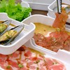 ที่กำลังคีบอยู่คือฟิลเลต์ รัพพ์ อร่อย นุ่ม แต่บางและขาดง่ายมาก