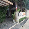 หน้าร้าน อยู่ถนนหน้าสถานีครับ