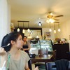 อันนี้บรรยากาศในร้านนะ. อย่าโฟกัสคน55