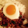 กะเพราไข่ออนเซ็น