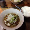 เกาเหลารวม (มีทั้งหมูและเนื้อ) ข้าวเปล่า