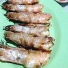 กุ้งเผา 1/2 กิโล = 450 บาท (ราคาวันที่ 18/07/2558)