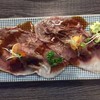 ซูชิ เนื้อวากิวญี่ปุ่นลนไฟใส่ไข่หอยเม่น