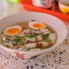 ก๋วยจั๊บหมูกรอบ