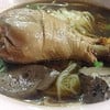 ก๋วยเตี๋ยวน่องไก่ตุ๋น. (35 บาท)