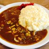 ข้าวราดแกงกะหรี่ทะเล+ไข่ 165++