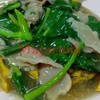 ราดหน้าหมี่กรอบ