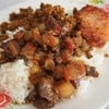 ข้าวราดแกง 3 อย่าง 40 บาท