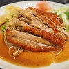 บะหมี่เกี๊ยวกุ้งเป็ดย่าง 100 บาท