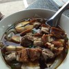 ก๋วยจั๊บหมูกรอบเครื่องใน