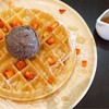 Waffle (215฿) 