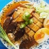 ข้าวหมูแดงพิเศษใส่ไข่