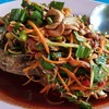 ปลาเจียงฮาย 
ปลานิลราดน้ำพริกเผาปรุงรส โป๊ะด้วยสมุดไพรเยอะแยะ รสไม่จัด
