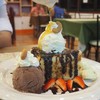 ฮันนี่โทสต์ (ช็อกโกแลต + นม) 129 บาท