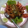 กุ้งสามรส กรอบๆรสไม่เข้มจนเกินไป เด็กๆน่าจะชอบ