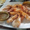 กุ้งทอดน้ำปลา ตัวใหญ่ดีครับ ไม่ได้ทอดสุกมาก แค่ฉาบๆน้ำมัน หวานดีครับ ⭐⭐⭐⭐