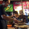 พี่เจ้าของร้านใจดี