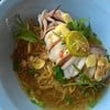 ก๋วยเตี๋ยวหมึกนึ่งมะนาว 100 บาท