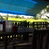 บรรยากาศโต๊ะนั่งริมทุ่งนาฟินมั่ก