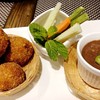 ข้าวทอดน้ำพริกปลาทูปั้น 