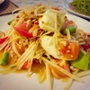 ส้มตำไข่เค็ม