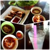 อาหารเวียดนามต้องคู่กับน้ำจิ้มของเค้าคับ 👌🏻 มีน้ำวุ้นใบเตยหอมอร่อยด้วย😛