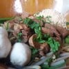 เส้นเลฌกน้ำ หมูตุ๋น ลูกชิ้น 40 บาท