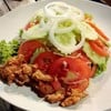 สลัดไก่ทอด