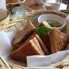 ขนมปังทอดหน้าหมู