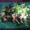 ใบเหลียงผัดไข่จานยักษ์