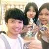 3 คน มาเปิดร้าน 5555+