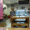 ต้องเดินมาสั่งออเดอร์และรอรับตรงเคาเตอร์
