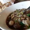 เส้นเล็กหมูตุ๋น