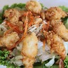 สลัดกุ้งทอด