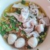 ก๋วยเตี๋ยวน้ำใสไหล-นอง