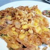 ไข่เจียวกากหมูกับน้ำปลาเห็ด