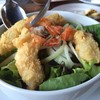 สลัดกุ้งกรอบ