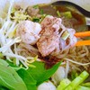 เส้นเล็กหมูน้ำตก 