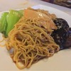 บะหมี่ผัดเป๋าฮื้อ