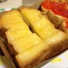 ขนมปังปิ้งเนยนม 15.-