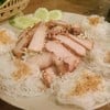 เส้นนุ่ม หมูแข็ง