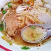 น้ำซุปร้อนๆ รสจัดจ้านพอตัว 
