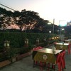 โต๊ะนั่งบริเวณด้านหน้า