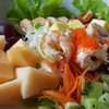 สลัดผลไม้กุ้งย่าง