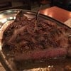 สั่ง Medium rare ไป แต่เค้าทำสุกไปหน่อย พนักงานเลยเปลี่ยนให้ใหม่เลย