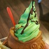 ขนาดพอดีมือ ละลายง่ายนิดนึง ซอสช๊อคอร่อยดี