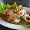อร่อยเช่นกันค่ะ แต่วุ้นเส้นยาวไปหน่อย หมุนทีครึ่งจานเลย